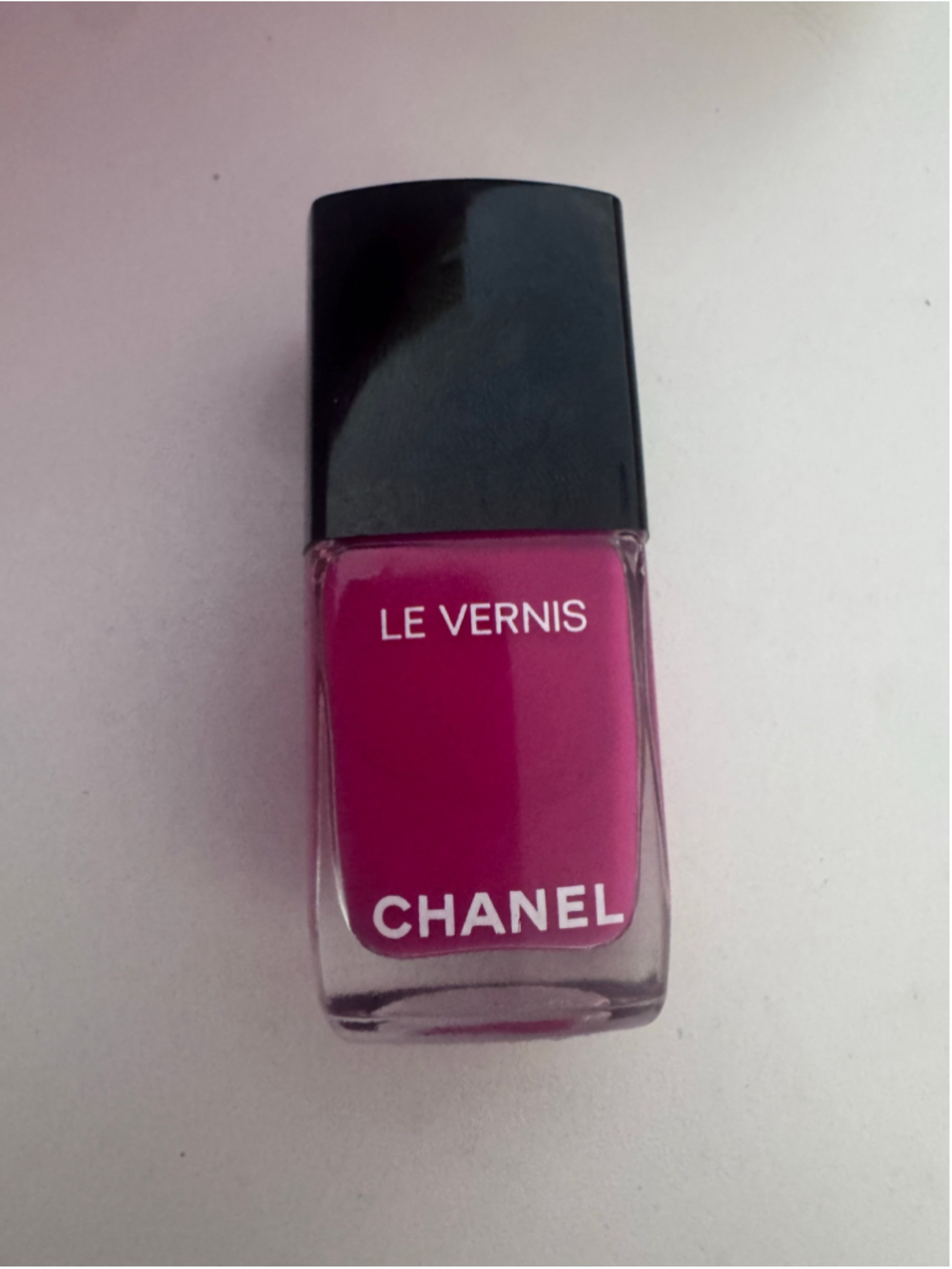 Women's Chanel Le Vernis Nail Polish 759 Energy Pink
